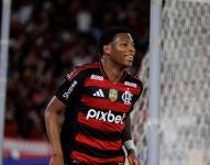 Gonzalo Plata ha sido expulsado tres veces y fue visto de fiesta este lunes en Río de Janeiro, antes de viajar a Toronto para sumarse a la concentración de la selección de Ecuador.