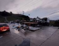 Los heridos fueron trasladados en ambulancias del Cuerpo de Bomberos de Biblián.