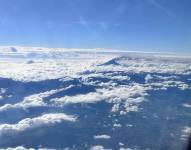 El volcán Sangay arrojó ceniza este lunes 7 de noviembre del 2022.