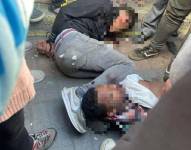 Imagen que circula en Internet sobre el ajusticiamiento a dos hombres en una comunidad de Latacunga.