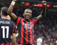 Pervis Estupiñán jugó su primer partido oficial con el AC Milan.