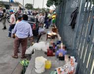 Imagen del ataque armado producido en La Floresta, sur de Guayaquil, este 18 de julio del 2023.
