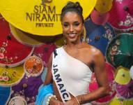 Miss Jamaica durante la previa de Miss Universo 2025.