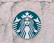 Foto referencial a la marca de cafetería Starbucks.