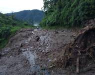 Vía E45 Narupa - Orellana cerrada