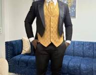 Segundo Castillo usó un frac para votar en la Consulta Popular 2025