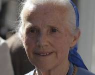 La monja francesa sor Geneviève Jeanningros asiste a una ceremonia para rendir homenaje a su tía, la monja francesa Léonie Duquet.