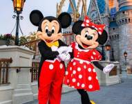 Imagen referencial de Mickey &amp; Mini Mouse personajes de Disney en Magic Kingdom
