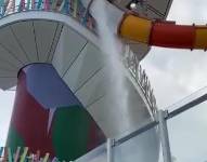Tobogán del crucero Icon of the Seas se rompe.