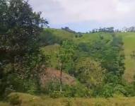 Helicóptero del Ejército Colombiano antes de ser derribado por un drone.