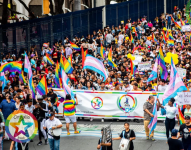 Imagen del desfile en el Puerto Principal por el Día Internacional del Orgullo LGBTI+, en julio de 2022.