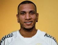 Rómulo Otero fue presentado como nuevo jugador de Brasil