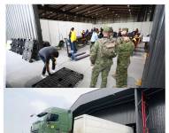 Los militares reguardando el cargamento electoral.