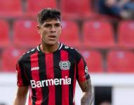 El defensa Piero Hincapié en un partido con el Bayer Leverkusen