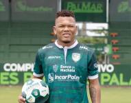 Jefferson Valverde en su presentación como nuevo jugador de Orense SC