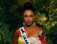 Miss Jamaica en la ceremonia previa a la final de Miss Universo.
