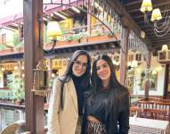 Iesmin (i) y Michella (d) en Cuenca.