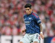 Piero Hincapié solamente ha jugado seis partidos con el Arsenal desde su fichaje.