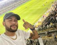 Neymar en el partido entre el Santos contra el Corinthians