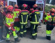 Los ocupantes del carro fueron atendidos por los paramédicos del Cuerpo de Bomberos de Quito.