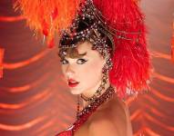 Taylor Swift en el anuncio de The Party of The Life of a Showgirl.