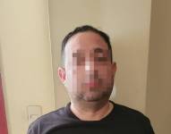 Imagen de alias Patucho Celso en el momento que fue capturado el lunes 8 de septiembre en Sucre, Manabí.