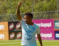 Byron Castillo durante un entrenamiento en la Casa de la Selección antes del viaje a Madrid.