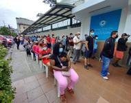 COVID-19: Ocupación de las UCI en los hospitales públicos y privados de Guayaquil bordea el 100%