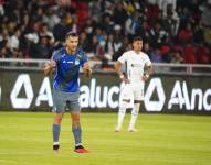 Facundo Castelli fue expulsado por sus reclamos, de acuerdo al informe de Alex Cajas.