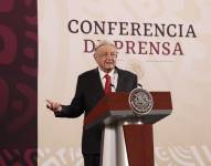 López Obrador ve a la oposición desesperada en busca de prohibir sus ruedas de prensa