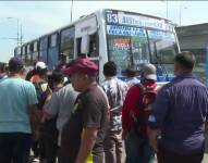 Imagen de alza de pasaje de bus.