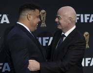 Ronaldo e Infantino.