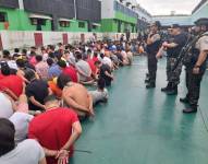 Foto de una intervención policial y militar en la cárcel El Rodeo de Portoviejo de julio de 2023.