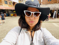 La mujer, de 29 años, es sorda. Debido a su condición, lucha también por los derechos de las personas con discapacidad.