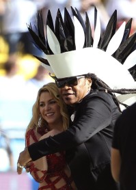 Shakira despide el Mundial Brasil 2014 al ritmo de 'La la la'