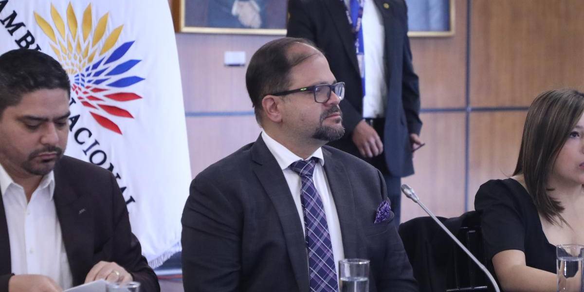 Ecuador empieza a recibir esta semana ayuda de EE.UU. para seguridad, dice ministro Reimberg