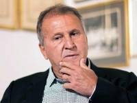 Zico, campeón mundial brasileño.