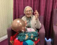 Fotografía de Kathleen Hennings, en su cumpleaños 105.