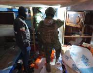 Militares en el interior de la cárcel de Guaranda, Bolívar.