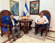 El vicepresidente de El Salvador, Félix Ulloa, y el alcalde de Samborondón, Juan José Yúnez.