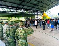 Unidades del Ejército de Ecuador a nivel nacional realizaron el acuartelamiento de jóvenes ecuatorianos que conformarían la leva 2004 primera llamada. Foto: Fuerzas Armadasn