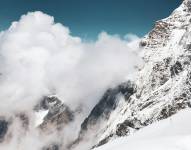 Foto referencial de una avalancha