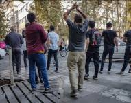 Protesta callejera en Teherán por la muerte de la joven Mahsa Amini en octubre de 2022. EFE/EPA/STR
