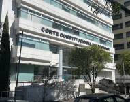 La fachada externa del edificio de la Corte Constitucional, en Quito.
