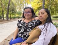 Las activistas ecuatorianas Heidy Mieles y Juanita Cuenca durante la entrevista.
