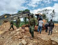1 800 militares refuerzan controles en Orellana y Sucumbíos para frenar minería ilegal