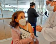 El uso de mascarilla y el distanciamiento sigue siendo el método más efectivo para evitar contagios. Salud Ecuador