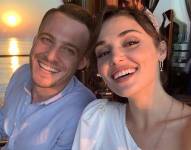 Kerem Bursin y Hande Erçel