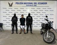 La Policía capturó al sospechoso luego del asesinato del pasajero de un taxi en Machala.