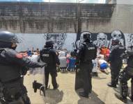 La Policía informó que el pabellón de máxima seguridad del Centro de Rehabilitación Social de Santo Domingo se encuentra controlado.